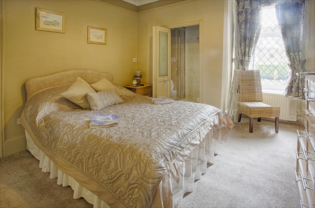 Sandown & The Annexe Dover Room photo