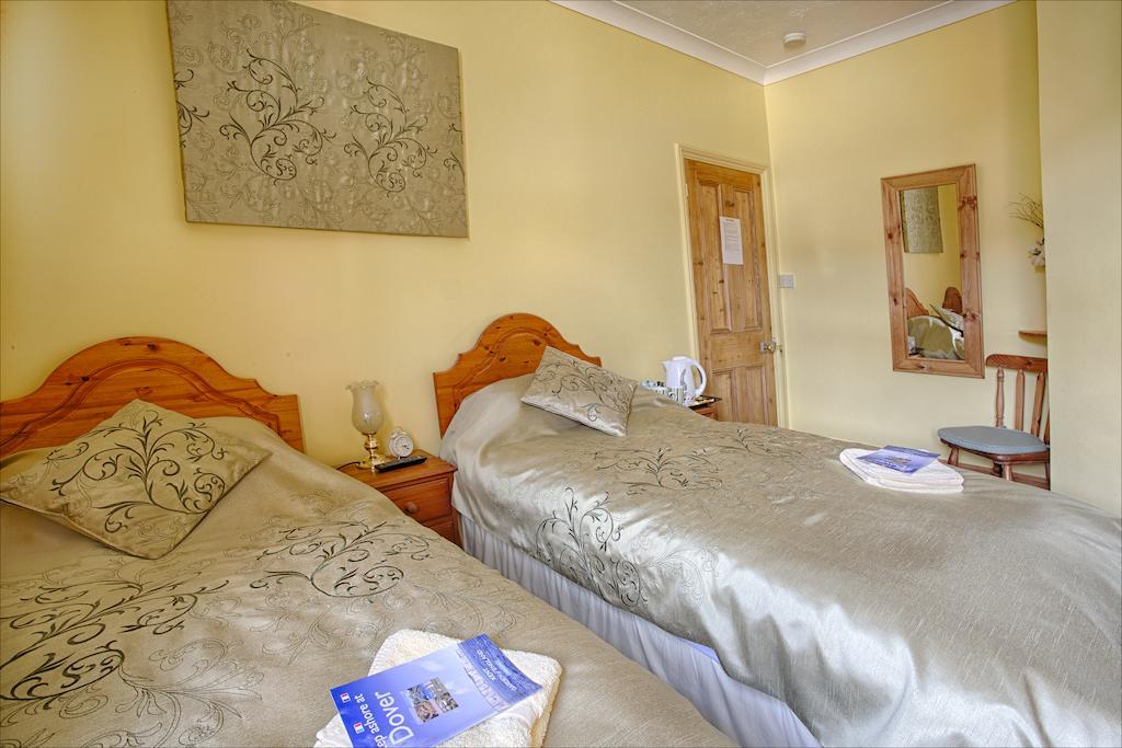 Sandown & The Annexe Dover Room photo